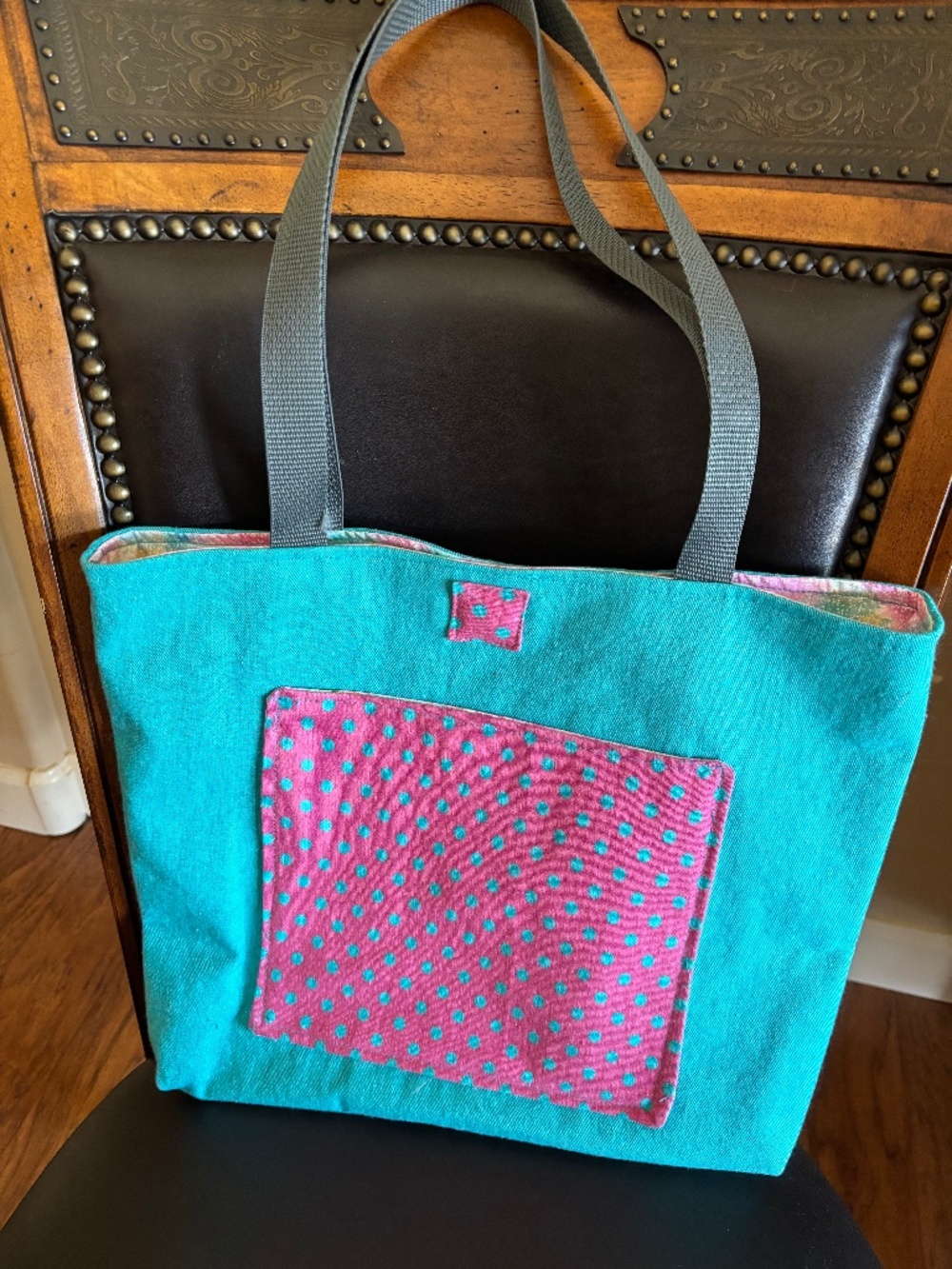 TOTE BAG - BRAND NEW!